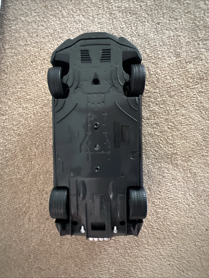 Bugatti Divo Model 1:18 Scale Car Bburago Great Condition. - Image 4 of 4