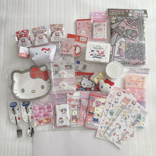 Hello Kitty Sanrio Goods Including 50th Anniversary Set of 27 Types Bulk Sale - Afbeelding 1 van 9