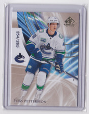 2020-21 UD SP GAME-USED GOLDEN BURST BASE SP /265 ELIAS PETTERSSON #10 CANUCKS