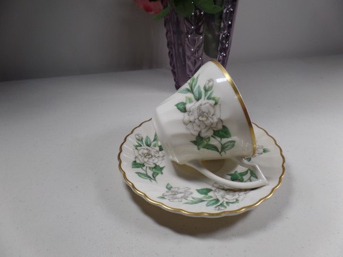 Syracuse China Made in U.S.A Cup & Saucer "Gardenia" Swirl Pattern - Picture 5 of 7