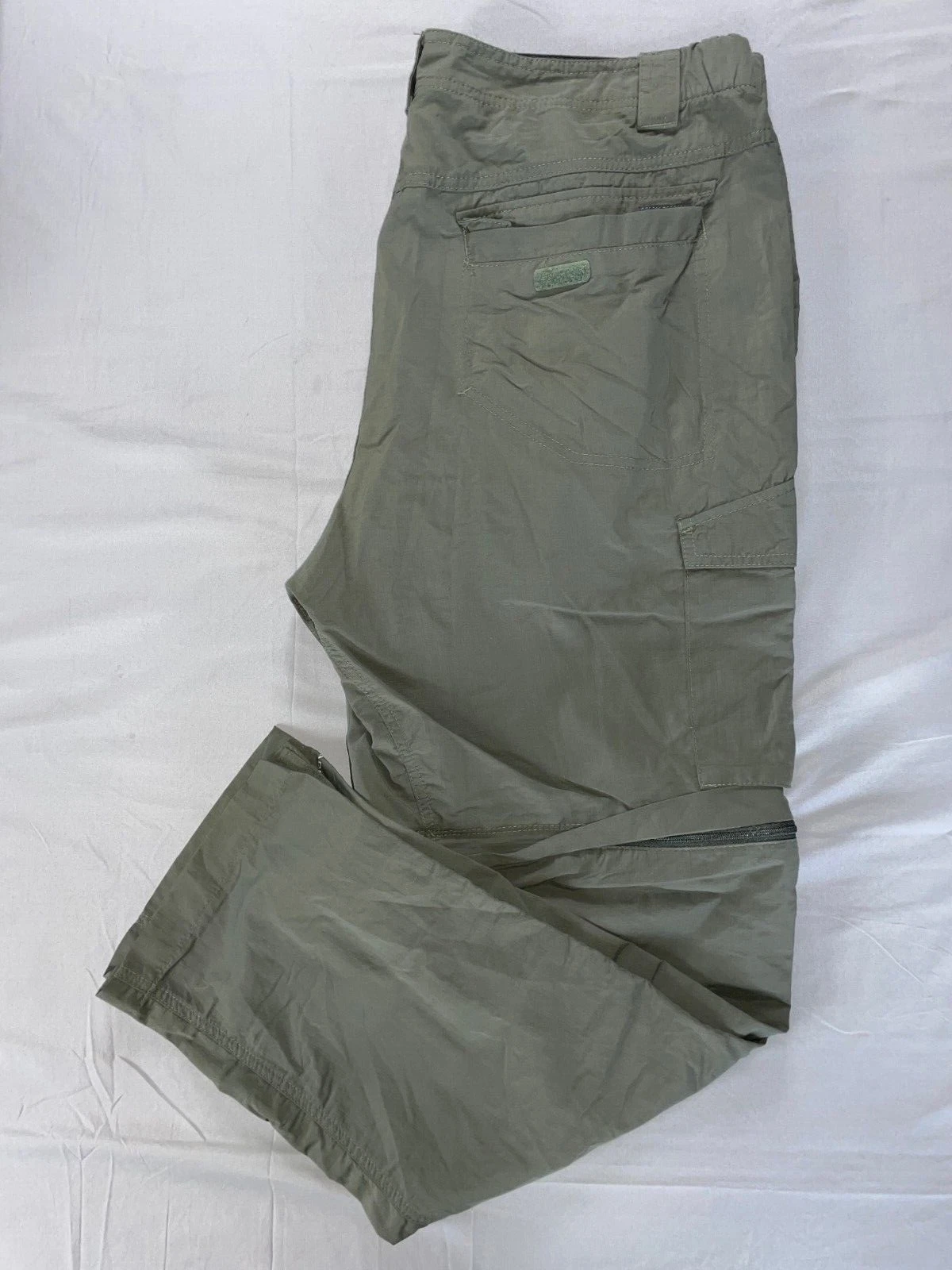 Columbia Belted Lightweight Convertible Cargo Hiking Pants, Shorts. 38X31, EUC!!