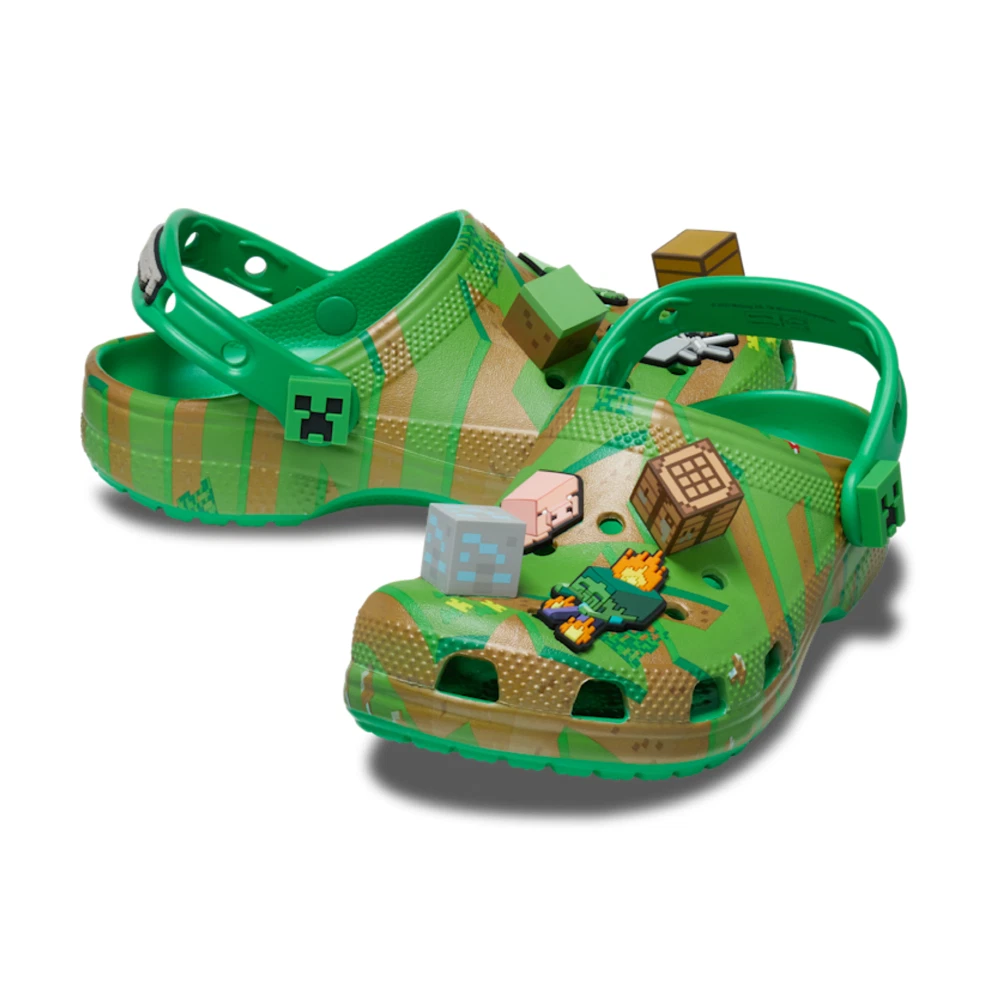 New CROCS KIDS ELEVATED MINECRAFT CLASSIC CLOG 208473 90H MULTI