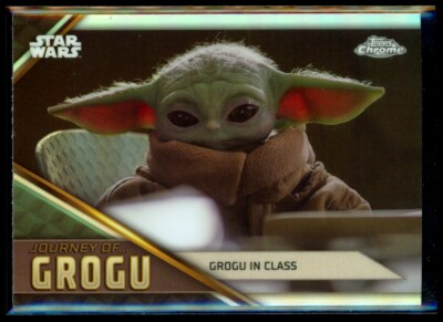 GROGU IN CLASS 2023 Star Wars Topps Chrome Journey of Grogu #JG-11 C2