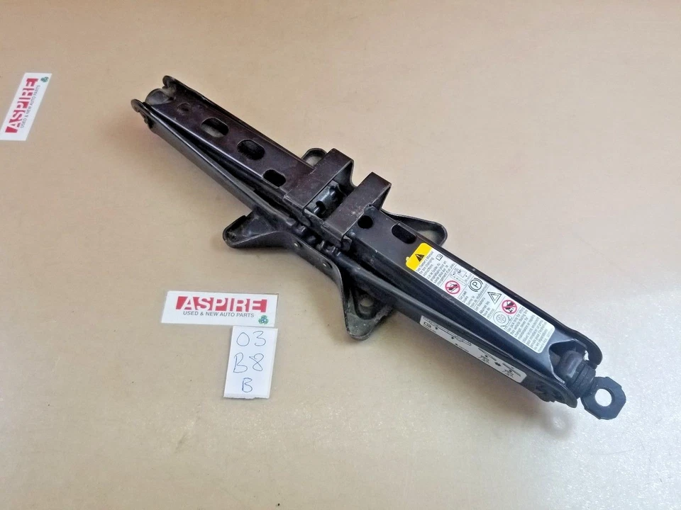 2007-2012 GMC Acadia Buick Enclave Emergency Tire Jack OEM - Imagem 2 de 4