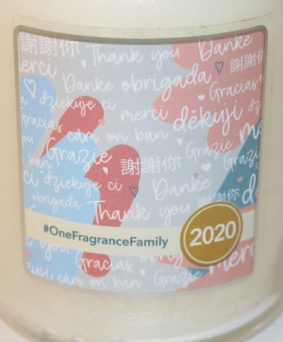 2020 YANKEE CANDLE Thank You Deerfield Flagship Exclusive Large 22 oz Jar, New - Picture 2 of 8