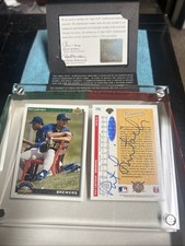 1992 Upper Deck Brewers Pat Listach Autographed Rookie Card, Hologram #19829. rookie card picture