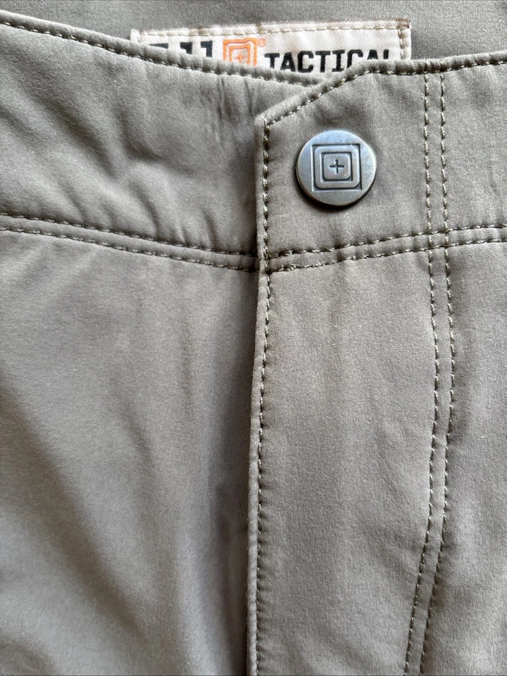 Pantalones Cortos 511 Tactical Para Hombre Verde Oliva 32 Utilidad Senderismo Bolsillos con Cremallera Exterior 36 Foto 3 de 4