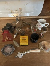 Mix Lot/17 Items Junk Drawer Estate Sale Hardware Camera Wood Carvings Etc Vtg