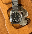 VINTAGE 1971 MEN'S TIMEX Black/Red/White Roulette Dial MCM SQUARE Date RUNS