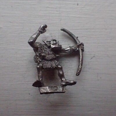 Citadel Warhammer Classic 80er Ork Bogenschütze B