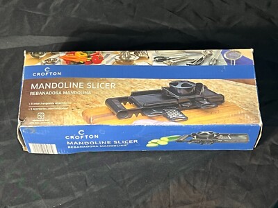 1Crofton 7pc Black Mandoline Slicer with 5 Easy Changeable Blade Attachments New
