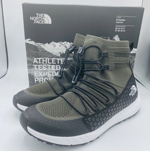 touji mid sock sneaker