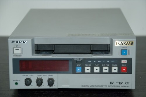 Sony DSR-40 DVCAM MiniDV Mini DV Tapes Player Recorder PRO Digital
