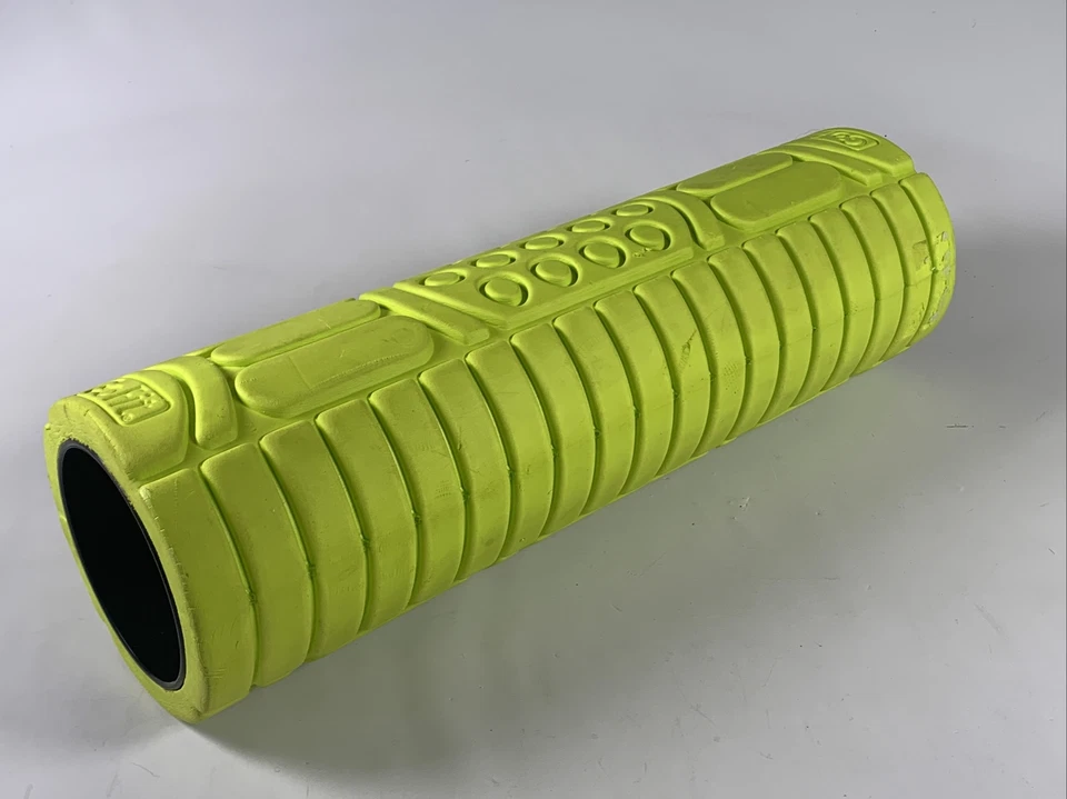 Barra de rodillos de espuma de masaje GoFit portátil GoRoller - Entrenador de fitness de 18 pulgadas Foto 4 de 4