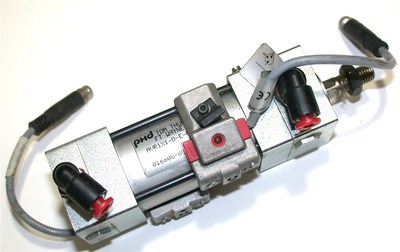 NEW PHD 1' STROKE 1'' BORE AIR CYLINDER W/ SENSORS AVR1X1-D-E-P