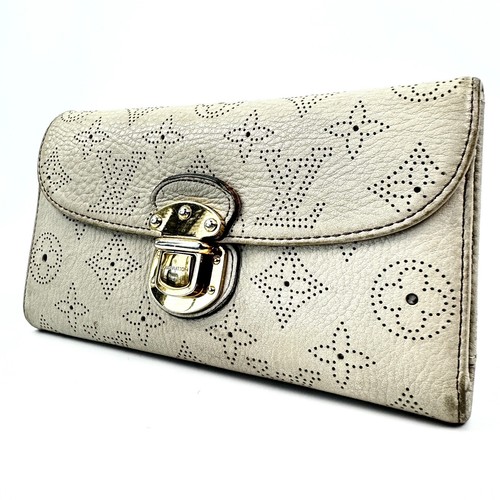 LOUIS VUITTON Mahina Portefeuille Amelia Long Wallet Ivory Leather Auth LV #A301 - Picture 15 of 24
