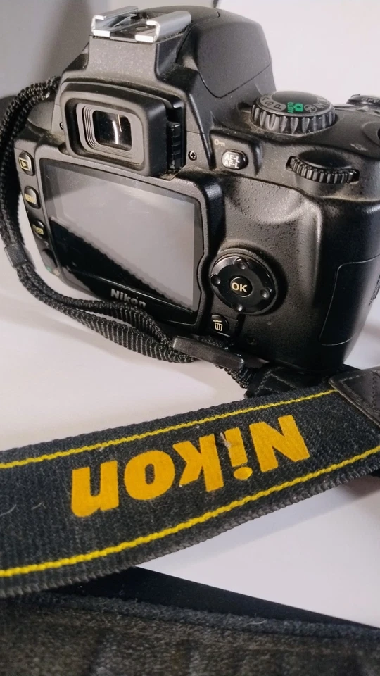 Nikon D40, foto 1 di 3