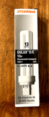 Light  Bulb Sylvania Dulux md d/e 13w New