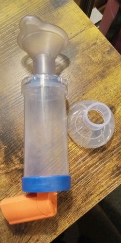 Pet Inhaler Chamber Mask for Cats & Dogs Aerosol Spacer Gasket- USED ONE TIME