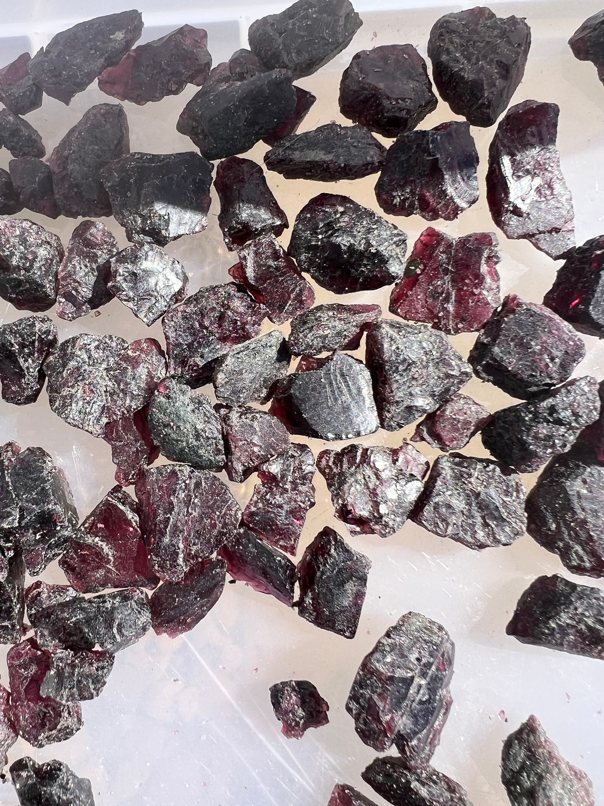 Raw Rhodolite Garnet Crystal - Natural Dark Garnet Stone
