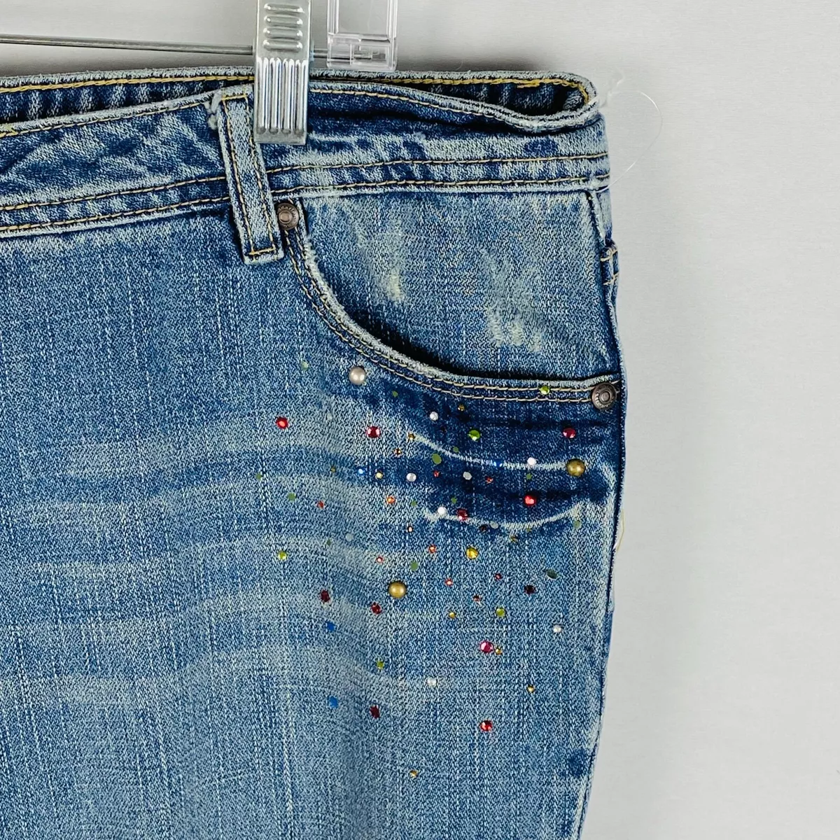 No boundaries store jean capris