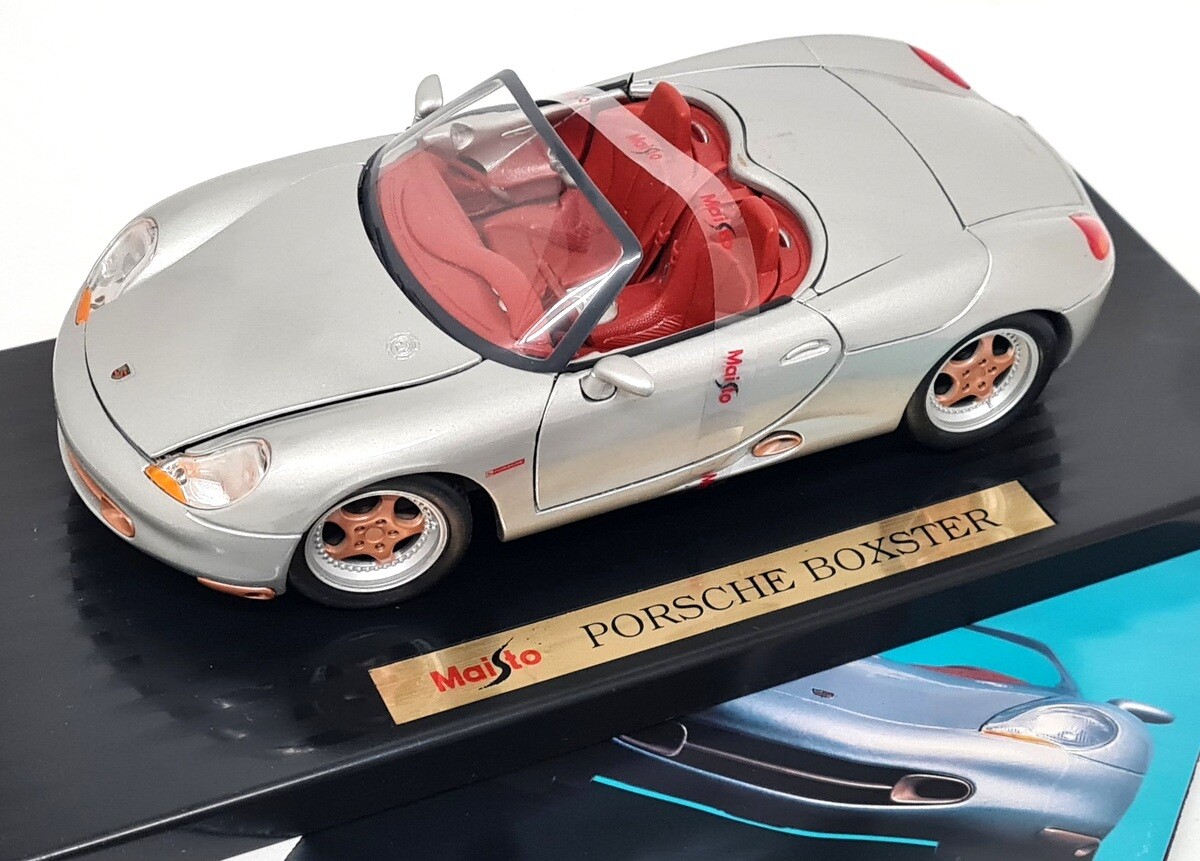 Maisto 1/18 - Porsche Boxster Concept Silver Diecast Scale Model