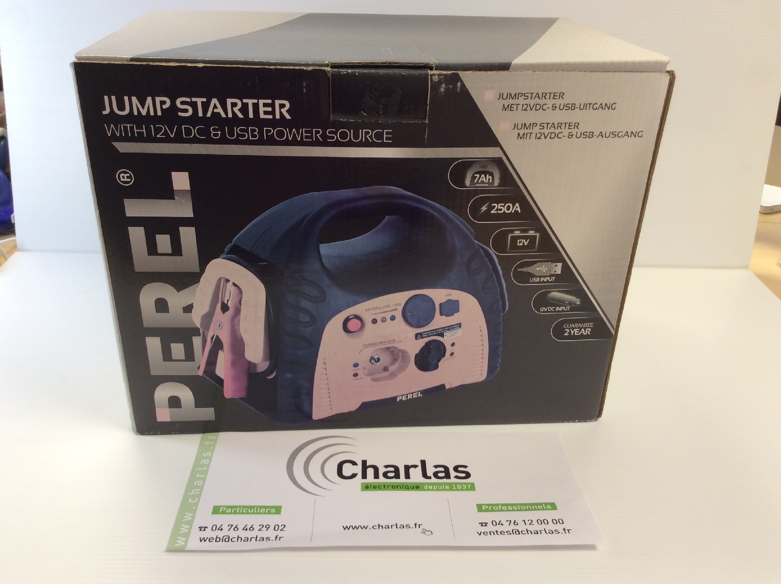Booster de batterie 12V PEREL AJUS7 pour les départs en vacances
