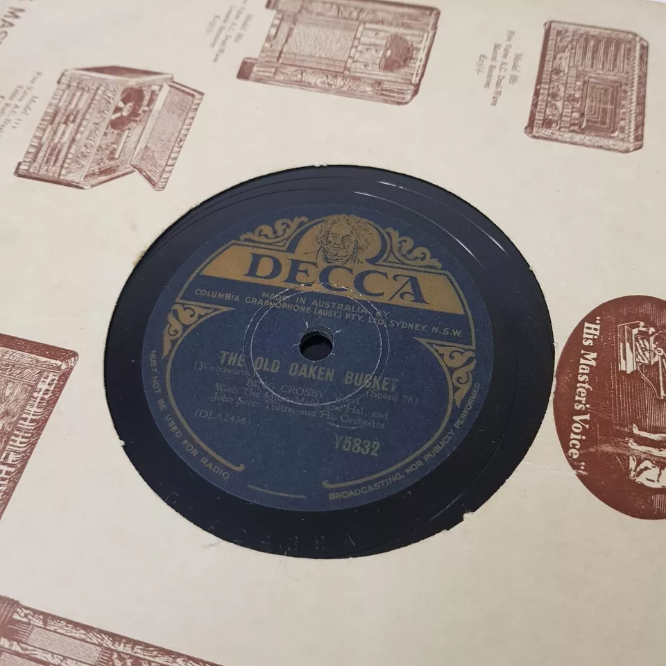 VINTAGE 1930s Vinyl Lot 78 Record DECCA 5 PACK Bing Crosby The Old Daken Bucket - Image 2 of 4