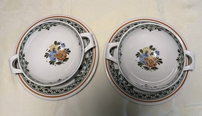 Villelroy and Boch 1748, Alt Amsterdam 2 cream soup bowls with saucers, mint 
