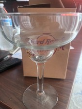 Hard Rock Café Verre Bouche Large 7" de Haut 5" de Large avec boite d'origine
