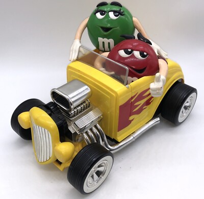 ミニカー M&M's Rebel Without a Clue Dispenser M&M's Rebel Without a Clue - Hot Rod Car - Candy Dispenser Retired