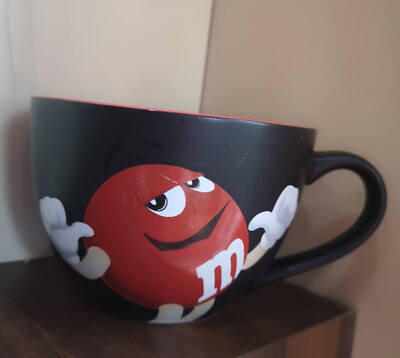 M&M's World Tasse riesig ''the red one'' 2013 Schokolade Werbung *Tiny Chip To Base