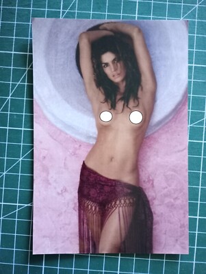ZP682 beautiful photo retraction 15x10cm actress pin up - to be determined