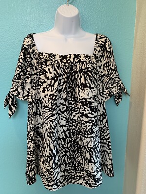 NWTs ($79) Silk Animal Print Top, B&W, may be Worn Off Shoulder, Size-18W