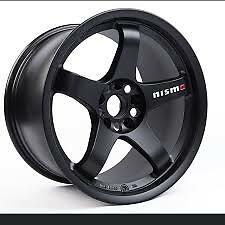 RAYS Nismo LMGT4 19x10.5 +15 pcd 5-114.3 Black NISMO engrave 4030s
