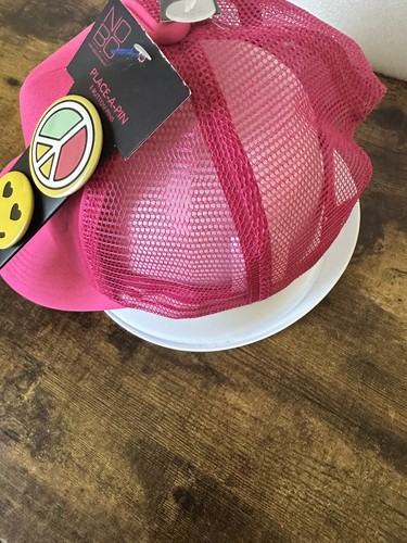 No Boundaries Ladies Pink Cap New with TAGS and Button set - Picture 3 of 10