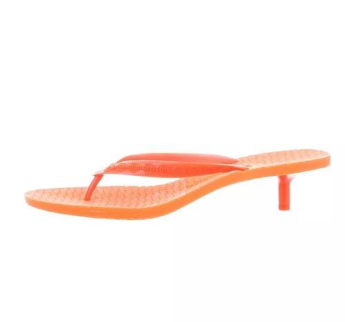 rubber thong shoes