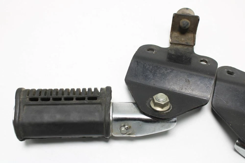 Pinos traseiros para descanso de pés Suzuki GS1100GL 1982-1983 - Imagem 3 de 4