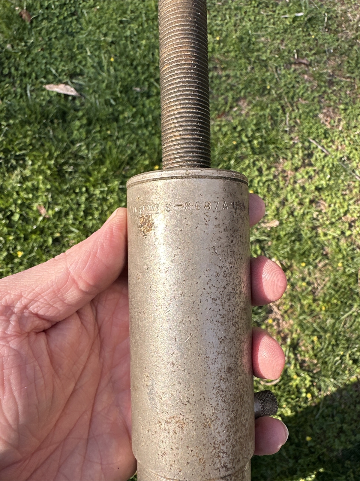 Snap on transmission bushing puller S8687A Works Great! Nice Snap On