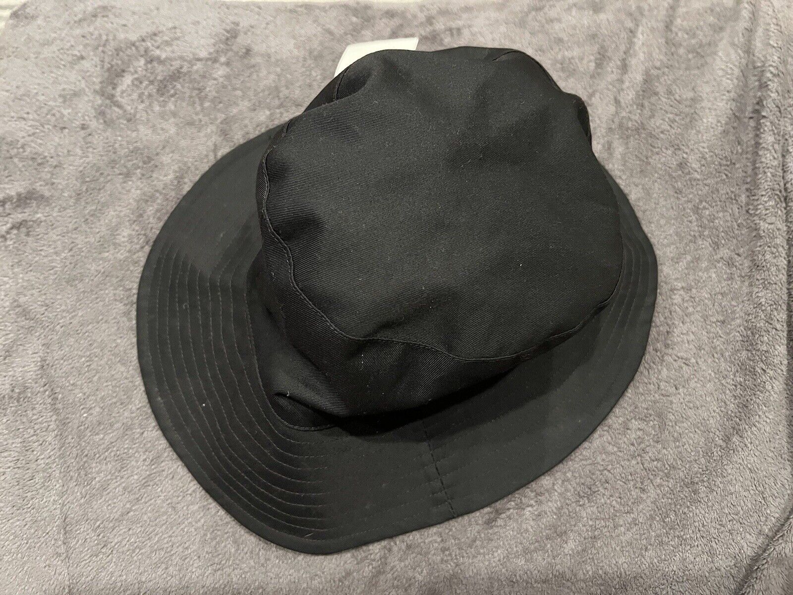 NWT Authentic Womens Burberry London Reversible Bucket Sun Hat