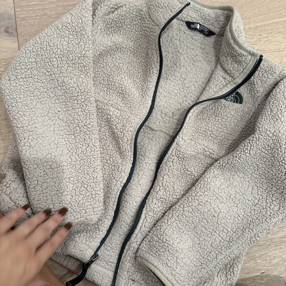 Youth Small North Face Sherpa Jacket Tan And Green - Image 4 of 4