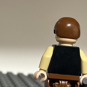 Lego Han Solo Minifigure Light Nougat Black Vest 2010 Star Wars sw0179a 1Z