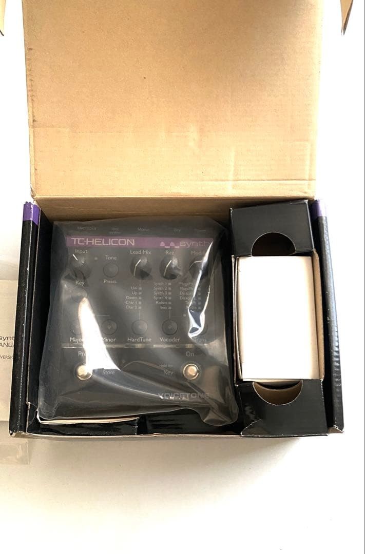 TC Helicon VoiceTone Synth Vocal Effects Processor Pedal Vocal
