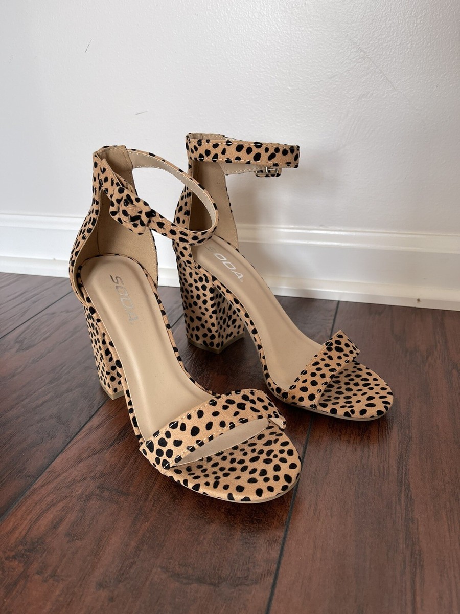 SODA Cheetah Leopard Print Ankle Strap Womens Block Heels Size NWOT
