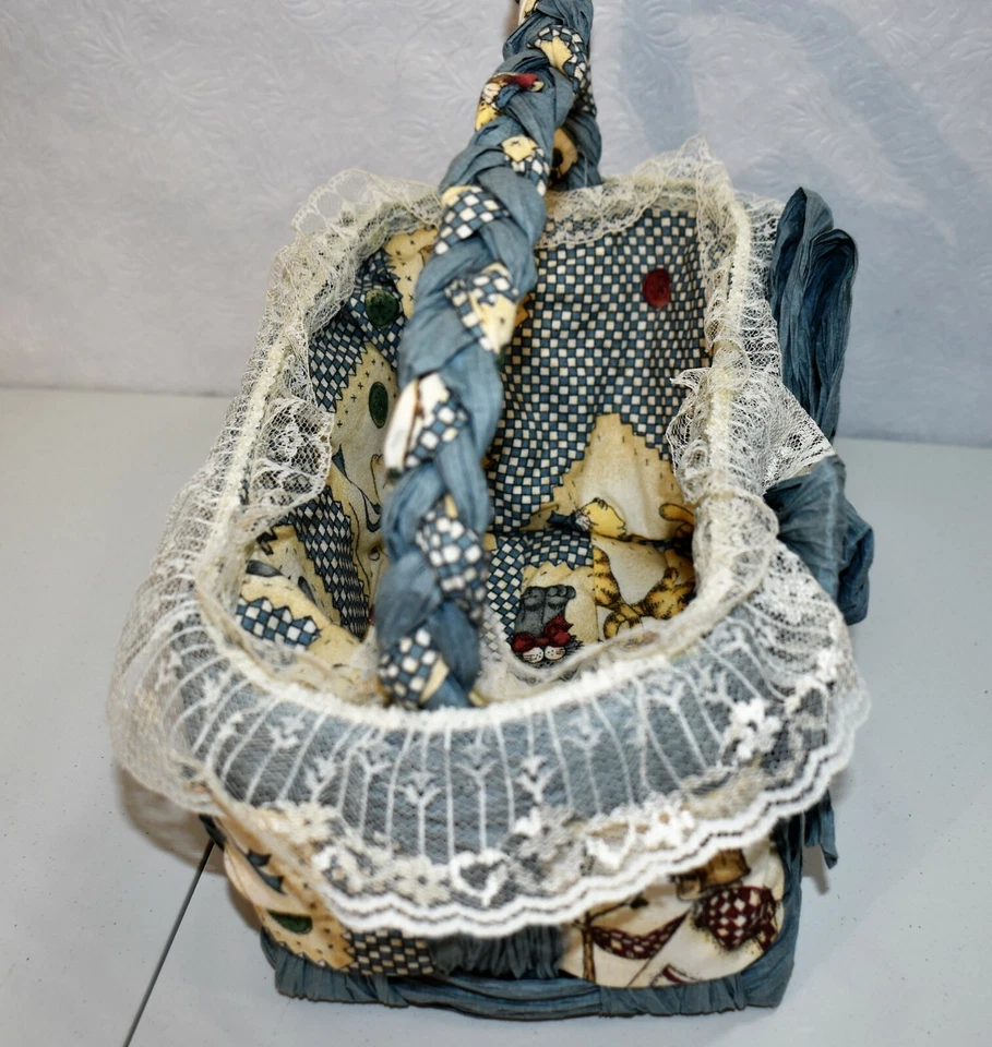 Basket Paper Twist Handmade Blue Country Vintage - Image 3 of 4