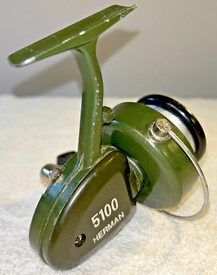 Fixed Spool Spinning Reel FISHERMAN 5100 Open Face Vintage