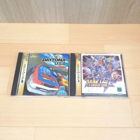 Sega Saturn Japanese white Console in box with 2 controllers & 5 games tested