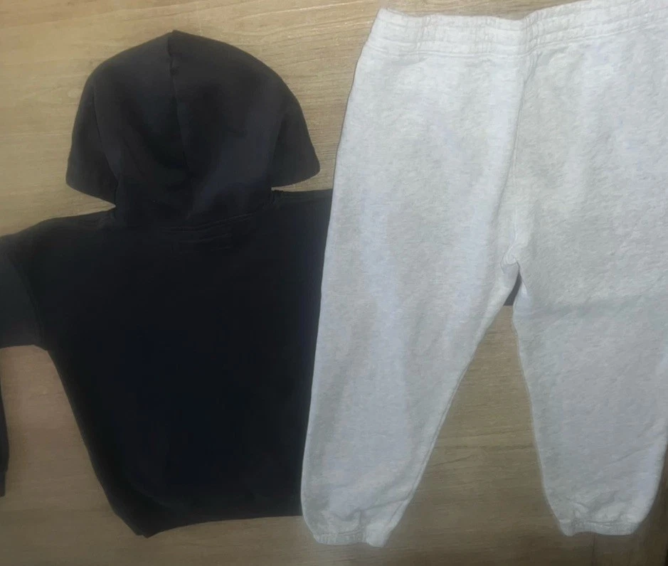 Sudadera con Capucha ABERCROMBIE KIDS Calce Relajado y Logo JOGGERS Niño 11/12 Gris/Negro Foto 3 de 4