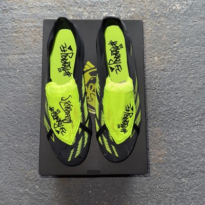 Adidas Predator Elite Merky UK 10,5 - signiert von Stormzy