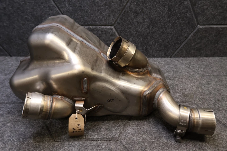 COLECTOR CATALIZADOR ESCAPE DUCATI MULTISTRADA 1200 V4 S 2021-2024 ZDM E82 Foto 4 de 4